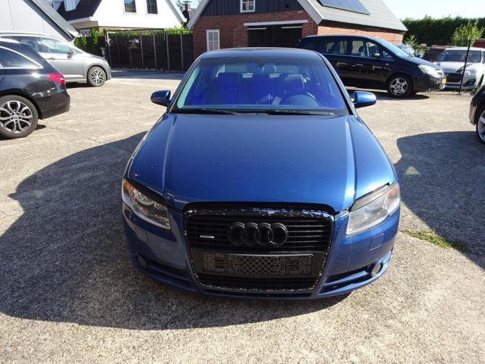 Gebruikte Automaatbak Audi A4 (B7) Prijs € 600,00 Margeregeling aangeboden door Autodemontagebedrijf de Jong