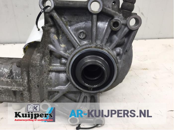 Differentieel voor van een Mitsubishi Outlander (CU) 2.4 16V 4x4 2004