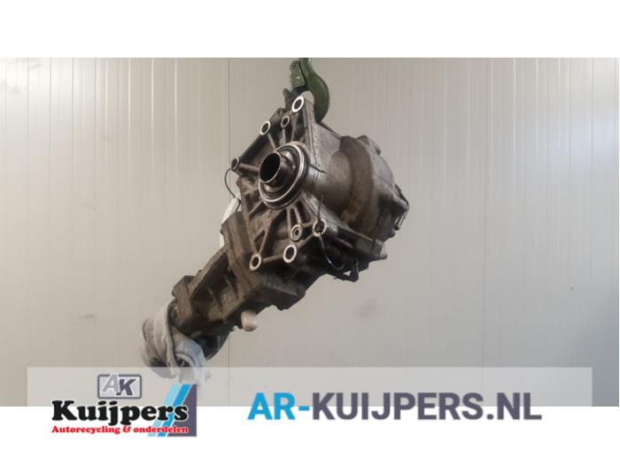 Differentieel voor van een Mitsubishi Outlander (CU) 2.4 16V 4x4 2004