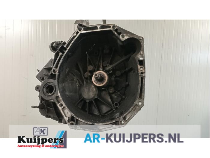 Versnellingsbak - Nissan Qashqai+2