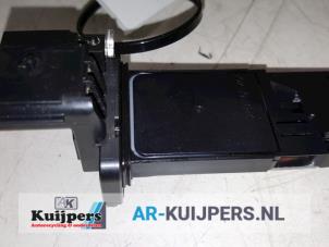 Gebruikte Luchtmassameter Opel Karl 1.0 12V Prijs € 25,00 Margeregeling aangeboden door Autorecycling Kuijpers