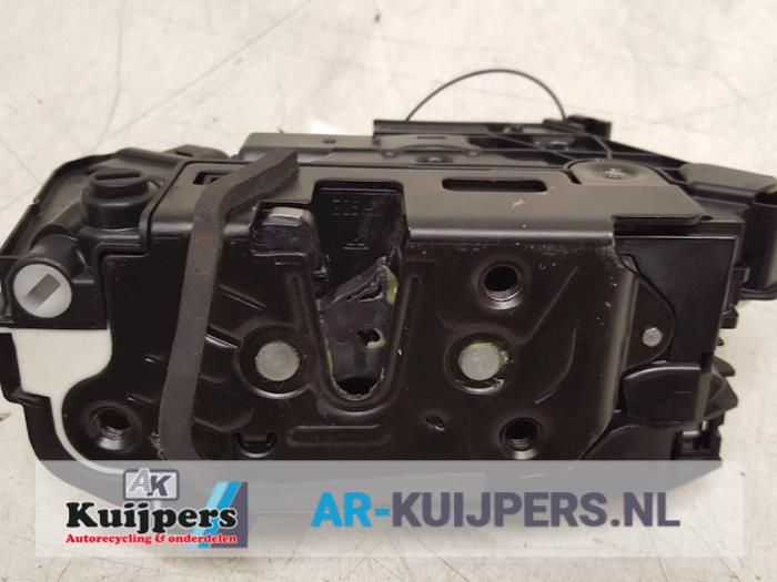 Deurslot Mechaniek 4Deurs links-achter - Volkswagen UP