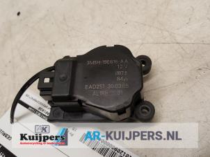 Gebruikte Kachelklep Motor Ford Focus C-Max 1.6 TDCi 16V Prijs € 15,00 Margeregeling aangeboden door Autorecycling Kuijpers