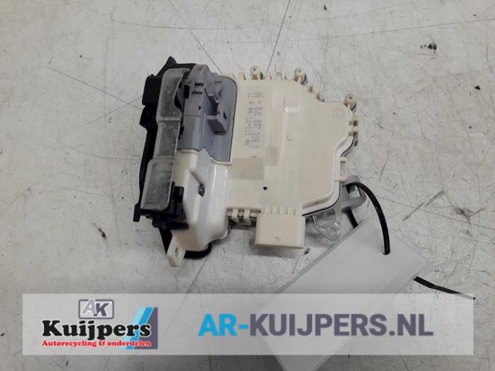 Deurslot Mechaniek 4Deurs rechts-voor - Audi A4