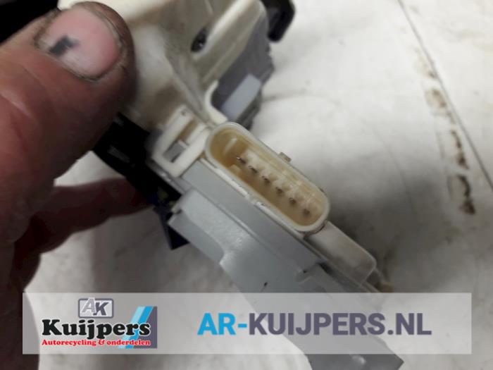 Deurslot Mechaniek 4Deurs rechts-achter - Audi A4
