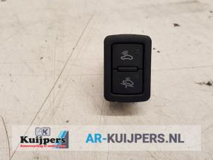 Gebruikte Schakelaar Audi A6 (C6) Prijs € 15,00 Margeregeling aangeboden door Autorecycling Kuijpers