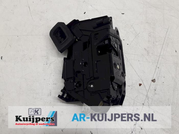 Deurslot Mechaniek 4Deurs rechts-voor - Volkswagen Sharan