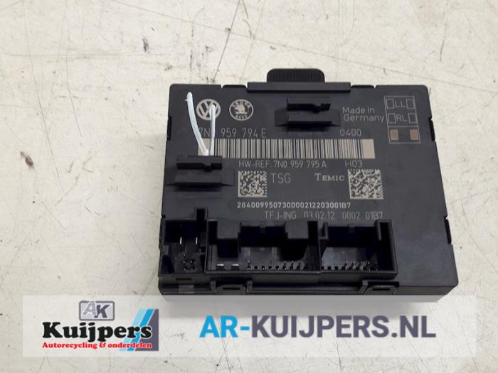 Centrale Deurvergrendelings Module - Volkswagen Sharan