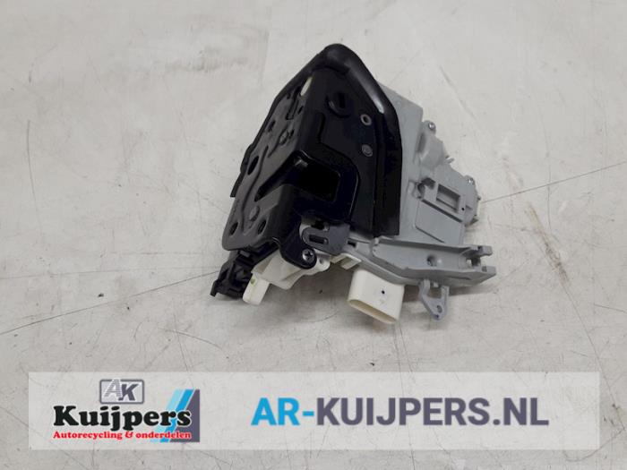 Deurslot Mechaniek 4Deurs links-achter - Audi Q5