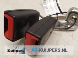 Gebruikte Gordelspanner Set Volkswagen Passat Variant (365) 1.8 TSI 16V Prijs € 25,00 Margeregeling aangeboden door Autorecycling Kuijpers