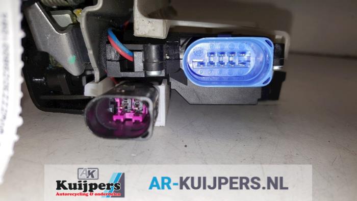 Deurslot Mechaniek 4Deurs rechts-voor - Volkswagen Phaeton
