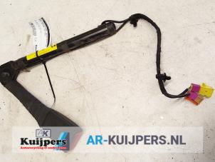 Gebruikte Veiligheidsgordel Insteek rechts-voor Opel Vectra C 1.8 16V Prijs € 15,00 Margeregeling aangeboden door Autorecycling Kuijpers