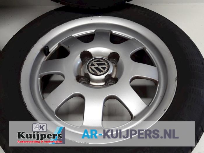 Velgen set + banden - Volkswagen Lupo