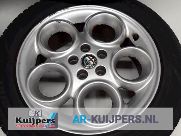 Velgen set + winterbanden - Alfa Romeo 147