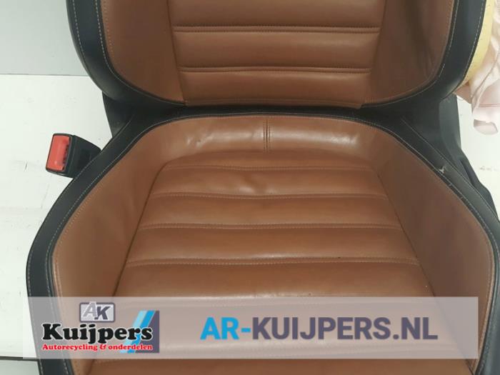 Stoel links - Volkswagen Passat