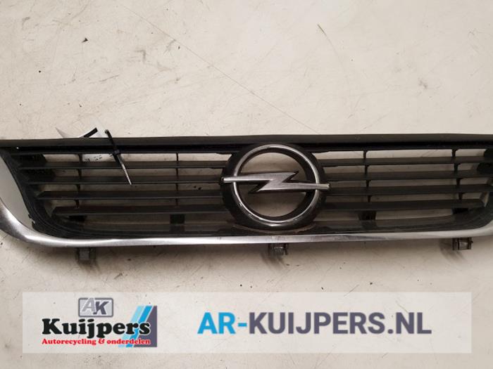 Grille - Opel Vectra