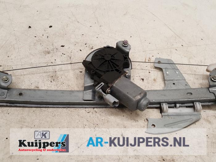 Ruitmechaniek 4Deurs links-voor - Toyota Aygo
