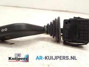 Gebruikte Knipperlicht links Opel Tigra Twin Top 1.3 CDTi 16V Prijs € 10,00 Margeregeling aangeboden door Autorecycling Kuijpers