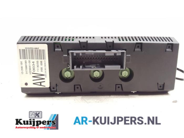 Display Interieur - Opel Tigra