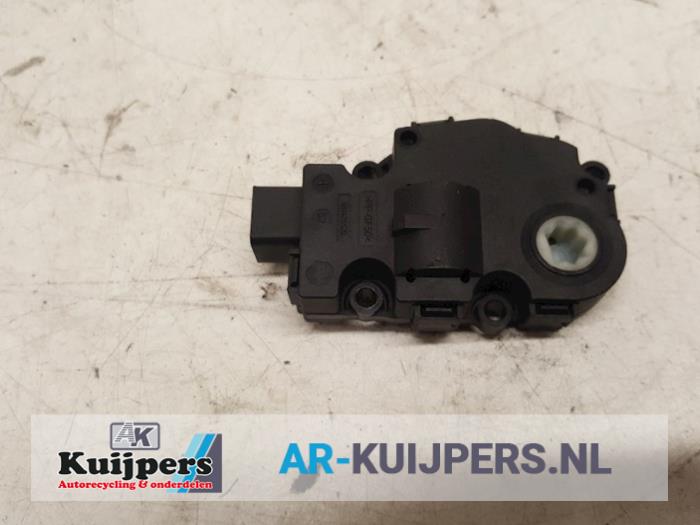 Kachelklep Motor - BMW 1-Serie