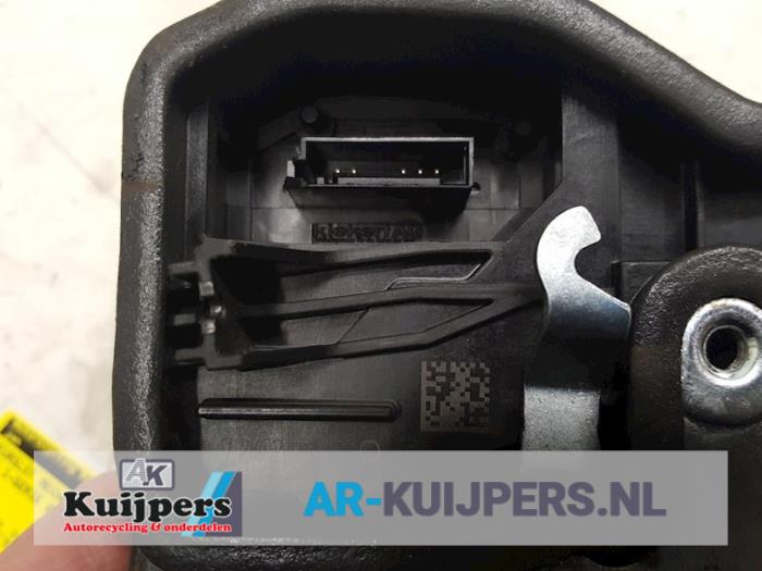Deurslot Mechaniek 4Deurs rechts-achter - BMW 1-Serie