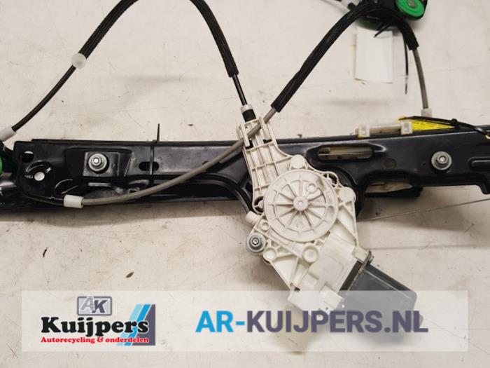 Ruitmechaniek 4Deurs rechts-voor - BMW 1-Serie
