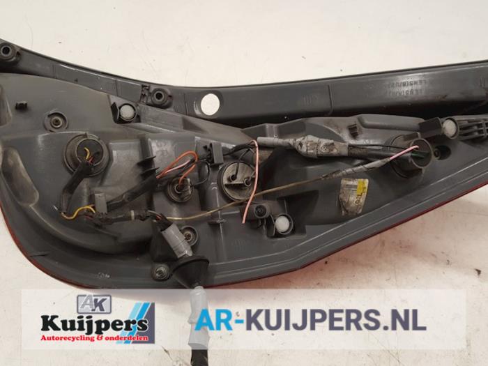 Achterlicht links - Hyundai I30