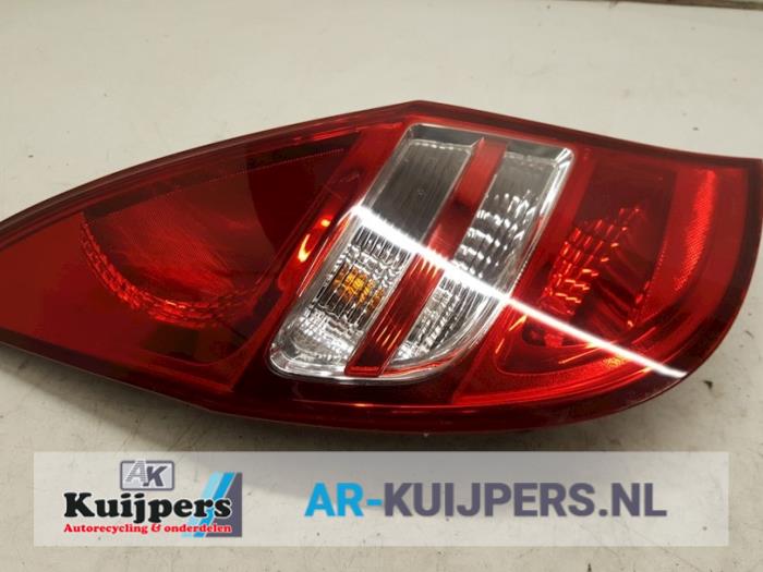 Achterlicht links - Hyundai I30