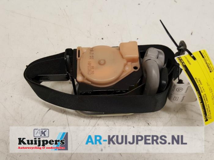 Veiligheidsgordel rechts-voor - Mitsubishi Lancer