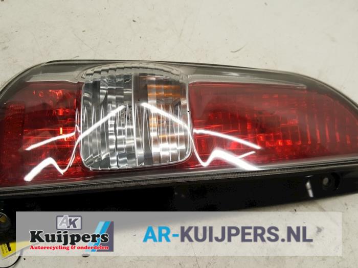 Achterlicht links - Daihatsu Sirion