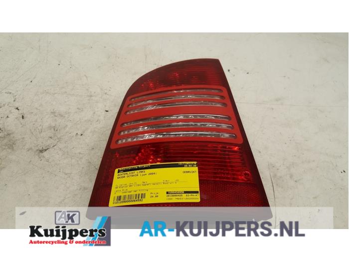 Achterlicht links - Skoda Octavia