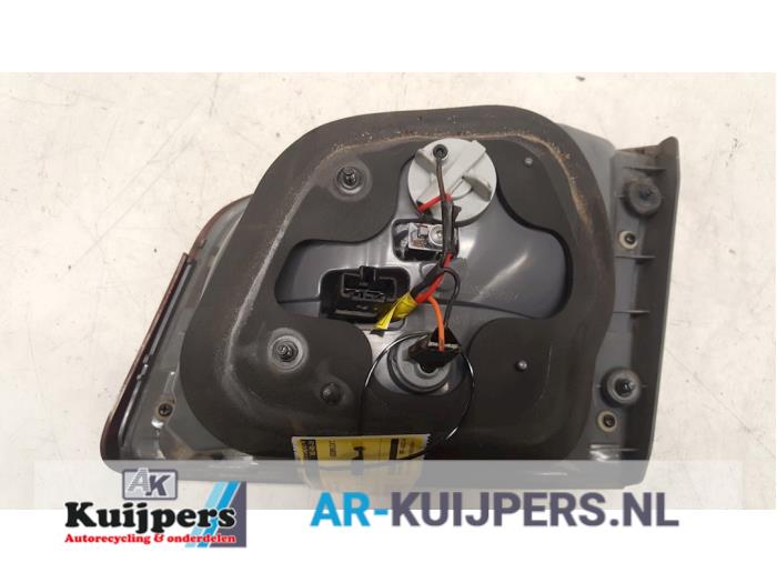 Achterlicht links - Kia Magentis