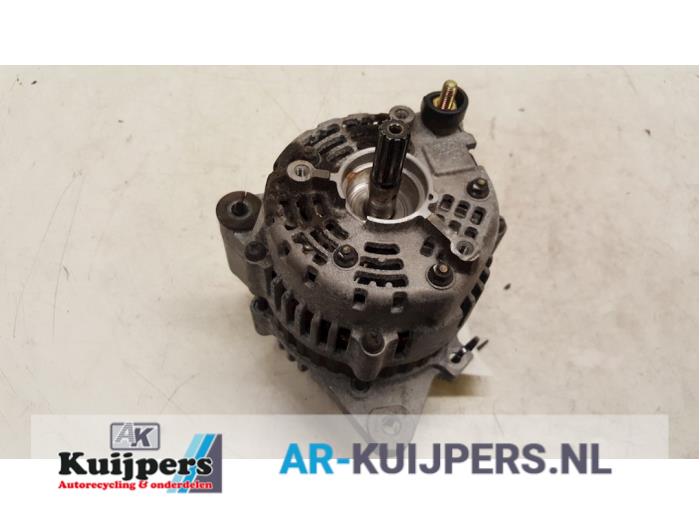 Dynamo van een Kia Magentis (GE) 2.0 CRDi 16V 2008