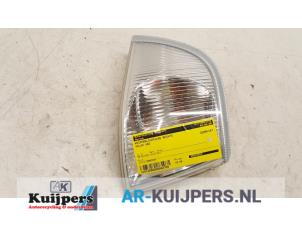 Gebruikte Knipperlichtglas rechts Volvo V40 (VW) 1.6 16V Prijs € 10,00 Margeregeling aangeboden door Autorecycling Kuijpers