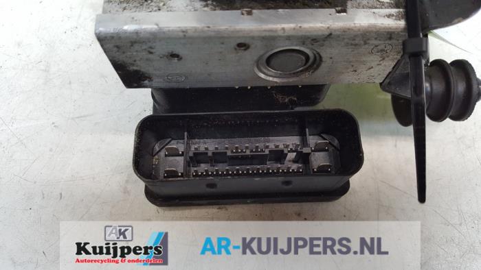 ABS Pomp - Volkswagen Golf