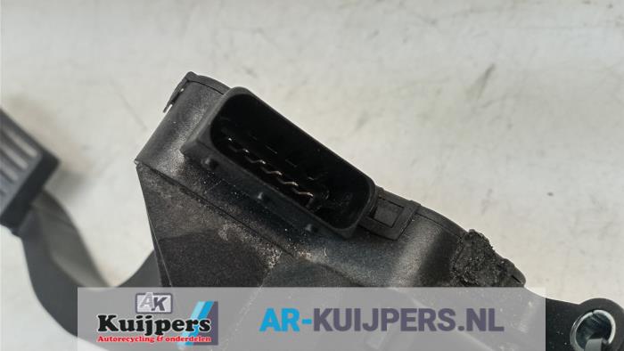 Gaspedaal - Opel Corsa