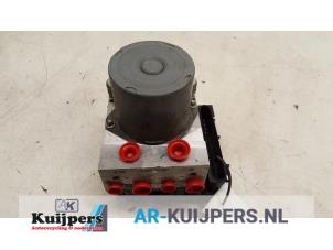 Gebruikte ABS Pomp Landrover Discovery III (LAA/TAA) 2.7 TD V6 Prijs € 60,00 Margeregeling aangeboden door Autorecycling Kuijpers