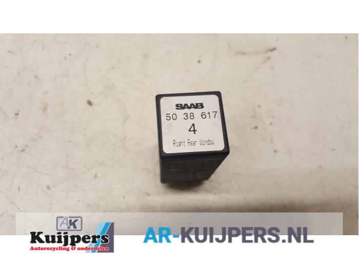 Relais - Saab 9-3
