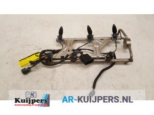 Gebruikte Injector brug Chevrolet Equinox 3.4 V6 4x4 Prijs € 60,00 Margeregeling aangeboden door Autorecycling Kuijpers