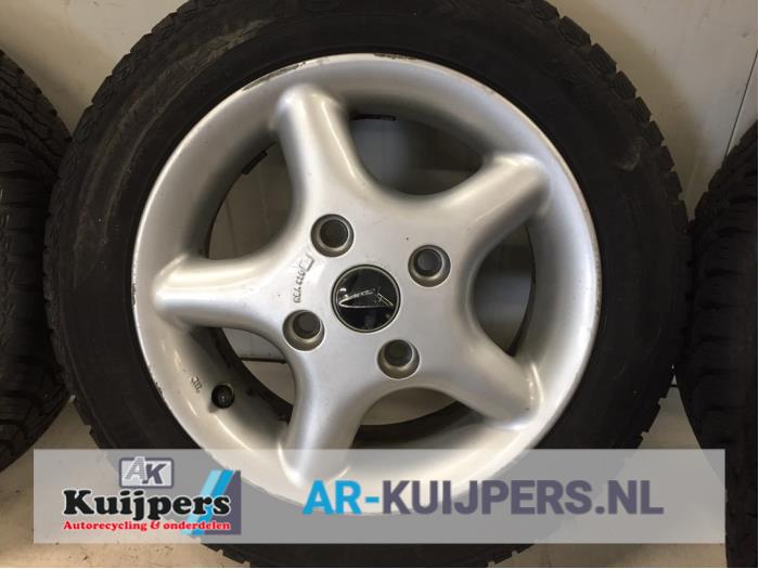 Velgen set + winterbanden - Daihatsu Cuore