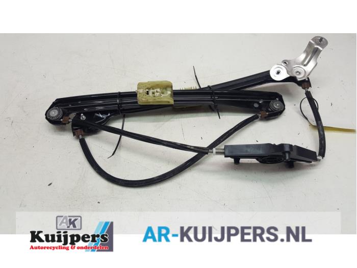 Ruitmechaniek 4Deurs links-voor - Volkswagen Golf
