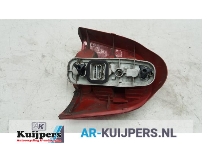 Achterlicht links - Renault Twingo