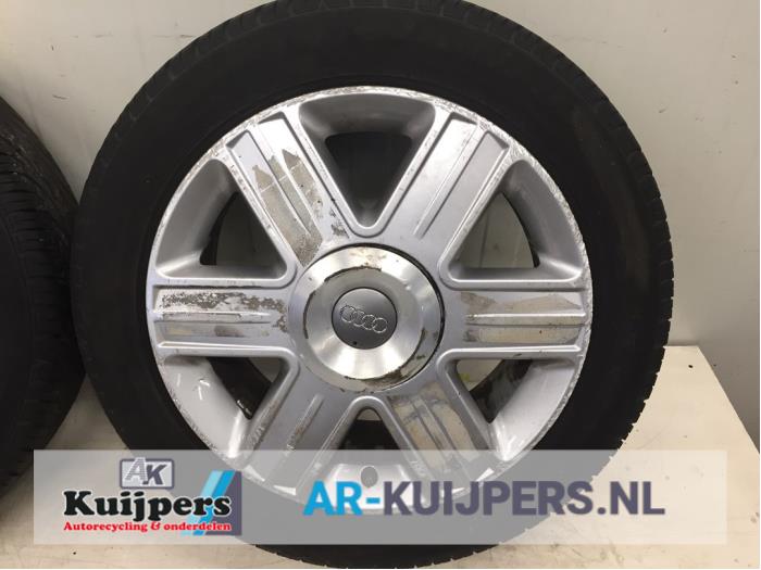 Velgen set + banden - Audi A2