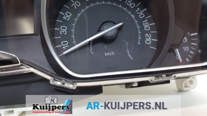 Kilometerteller KM - Peugeot 208