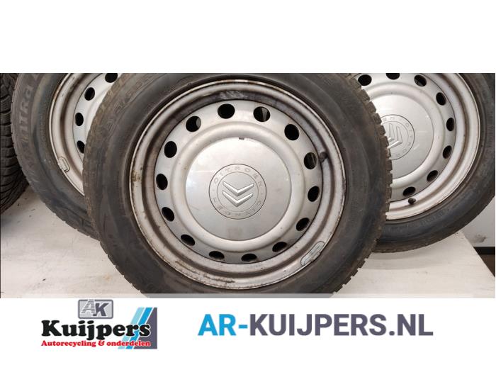 Velgen set + banden - Citroen Jumpy