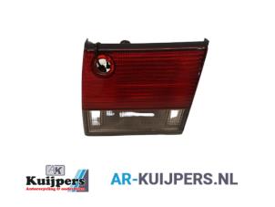 Gebruikte Achterlicht rechts Saab 9-3 I (YS3D) 2.0t 16V Ecopower Prijs € 15,00 Margeregeling aangeboden door Autorecycling Kuijpers