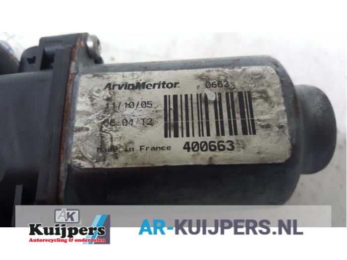 Ruitmechaniek 2Deurs links-voor - Nissan Kubistar
