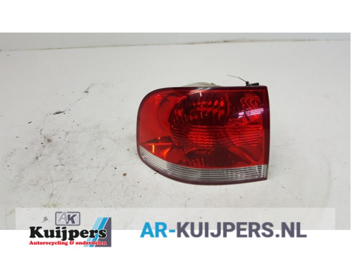 Achterlicht links - Volkswagen Touareg