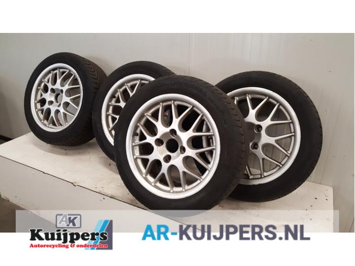 Sportvelgenset + banden - Volvo V40