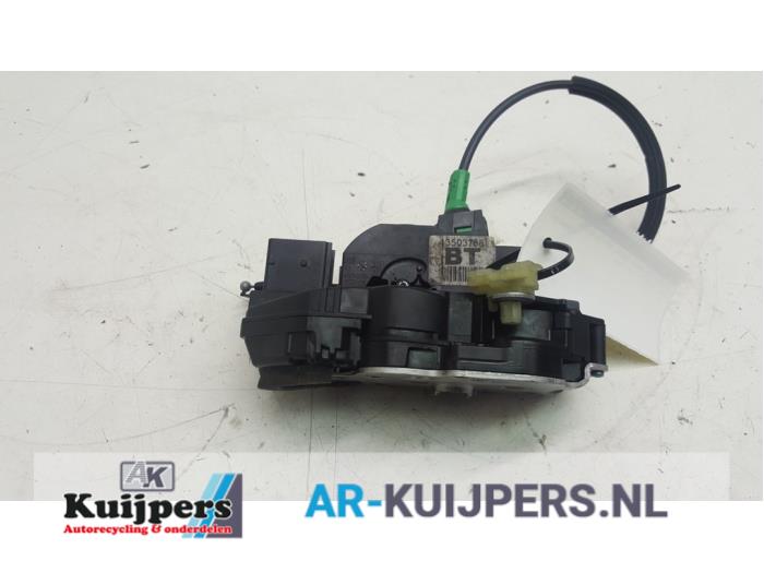 Deurslot Mechaniek 4Deurs rechts-achter - Opel Insignia